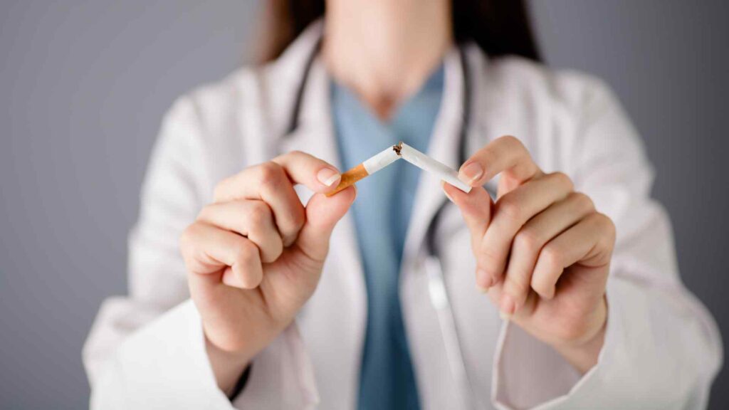 alopecia y tabaco